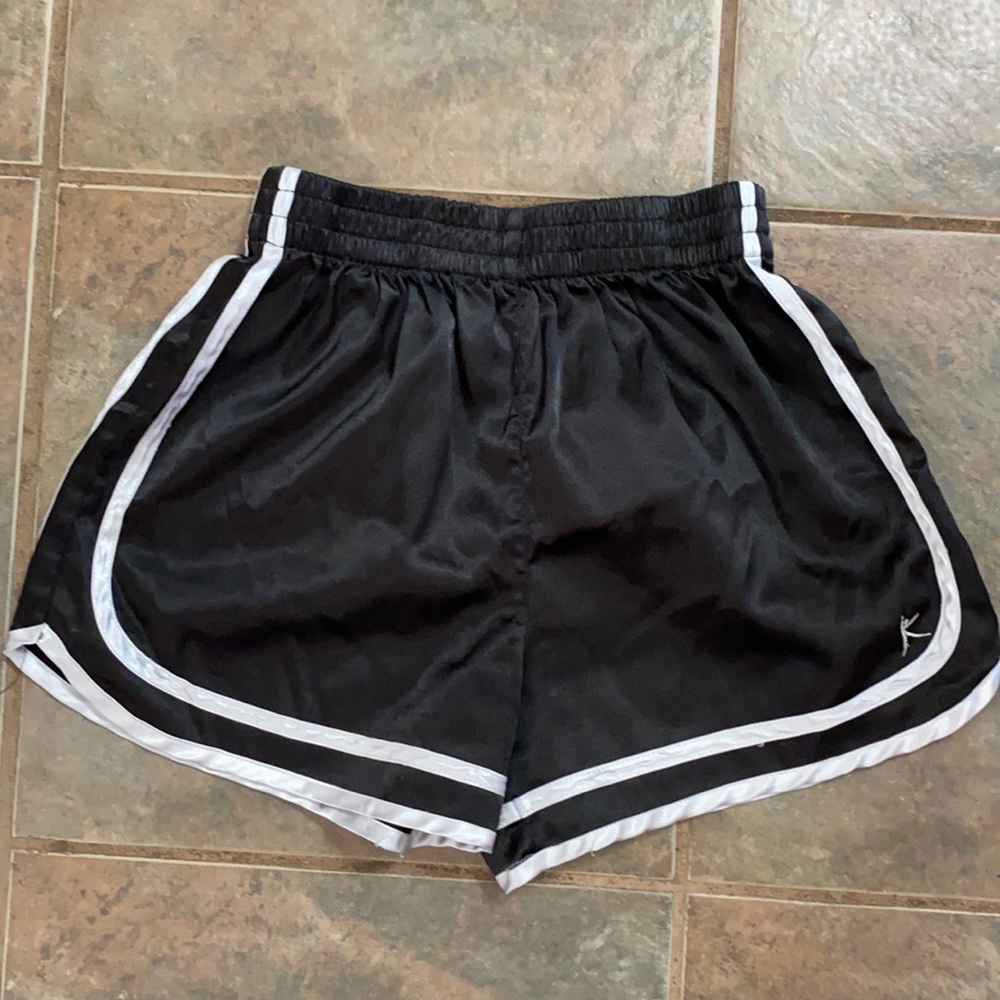 🌸 FREE 🌸 with any purchase | girls workout shorts